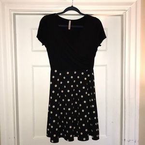 Cute & Comfy little black dress